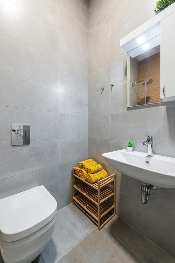 Vertigo Modern Studio-Free Private Parking-Fast Wi-Fi Nowy Sad Zewnętrze zdjęcie